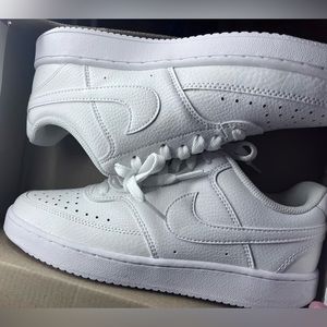 Nike Court Vision Lows Womens size 7.5